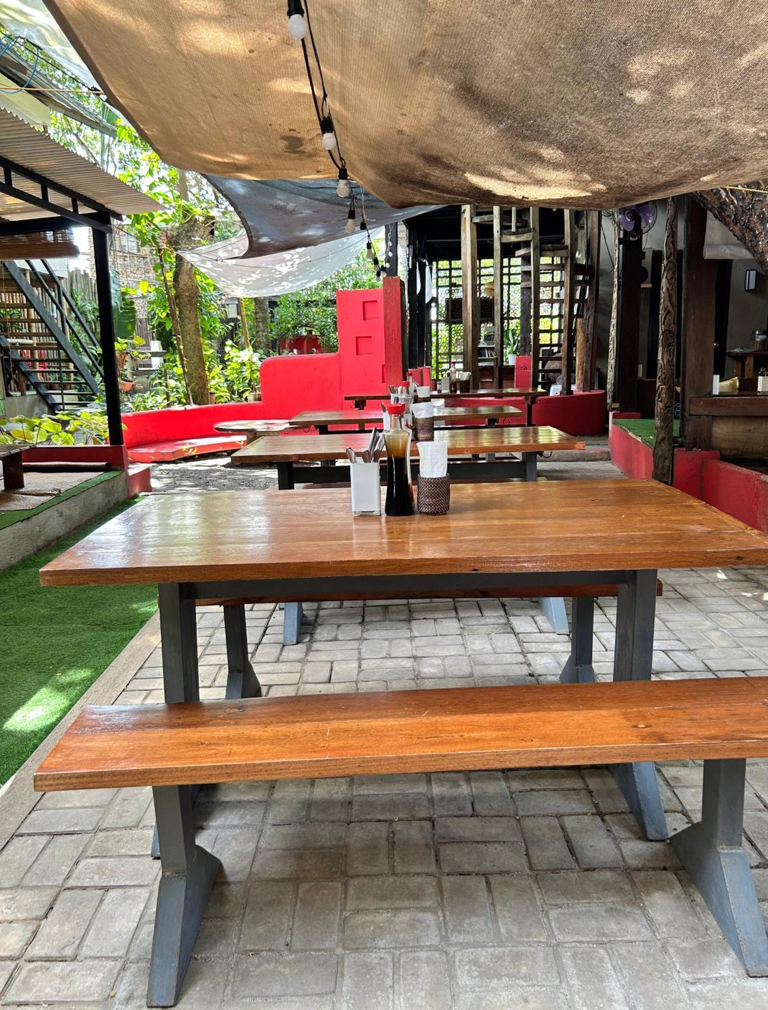 Lazy Dog Bed & Breakfast Balabag  Екстер'єр фото