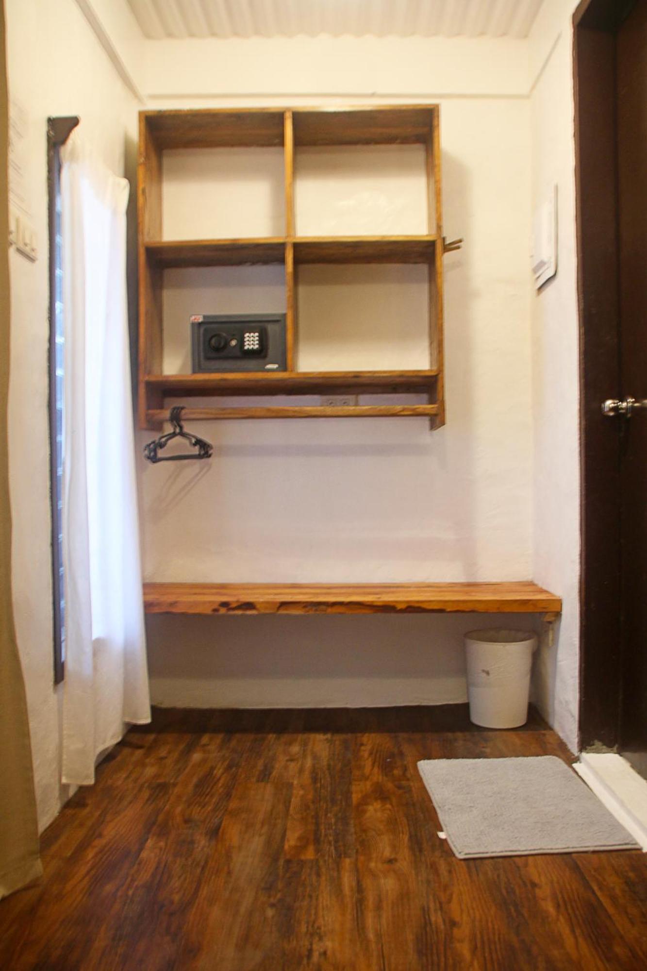 Lazy Dog Bed & Breakfast Balabag  Екстер'єр фото