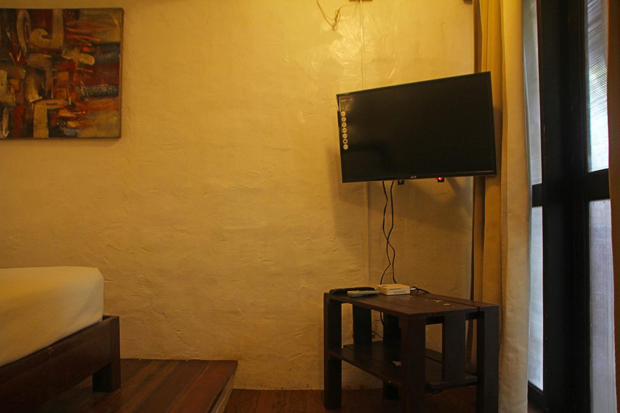 Lazy Dog Bed & Breakfast Balabag  Екстер'єр фото
