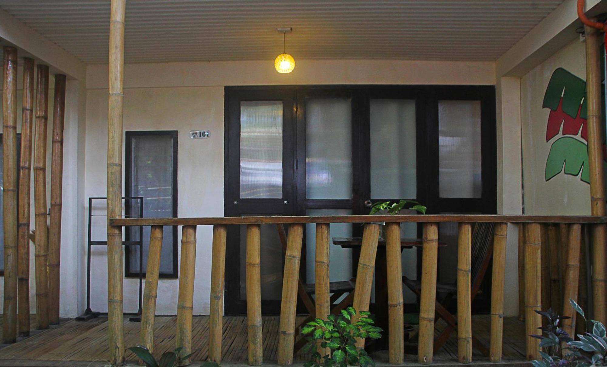 Lazy Dog Bed & Breakfast Balabag  Екстер'єр фото