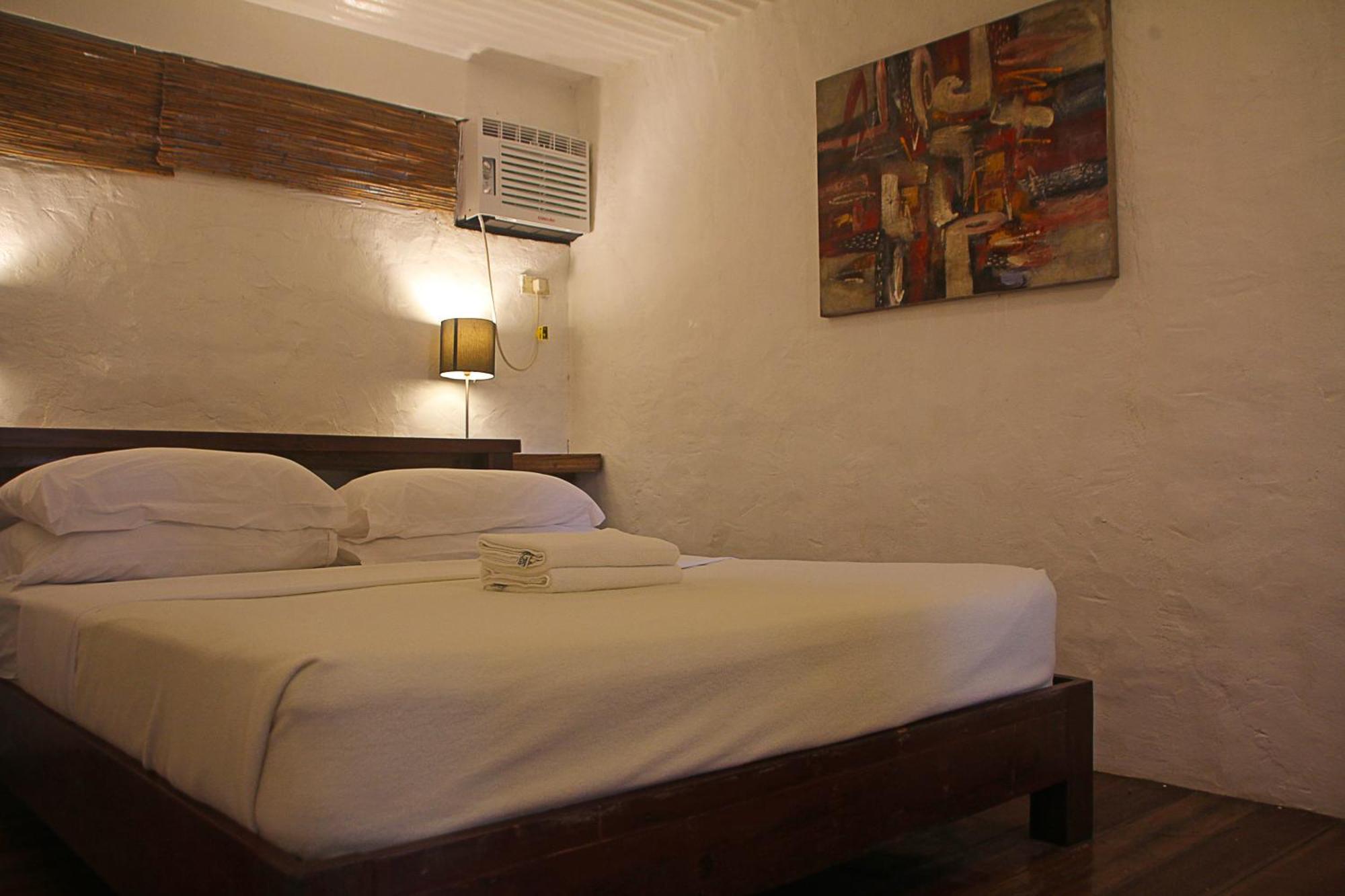 Lazy Dog Bed & Breakfast Balabag  Екстер'єр фото