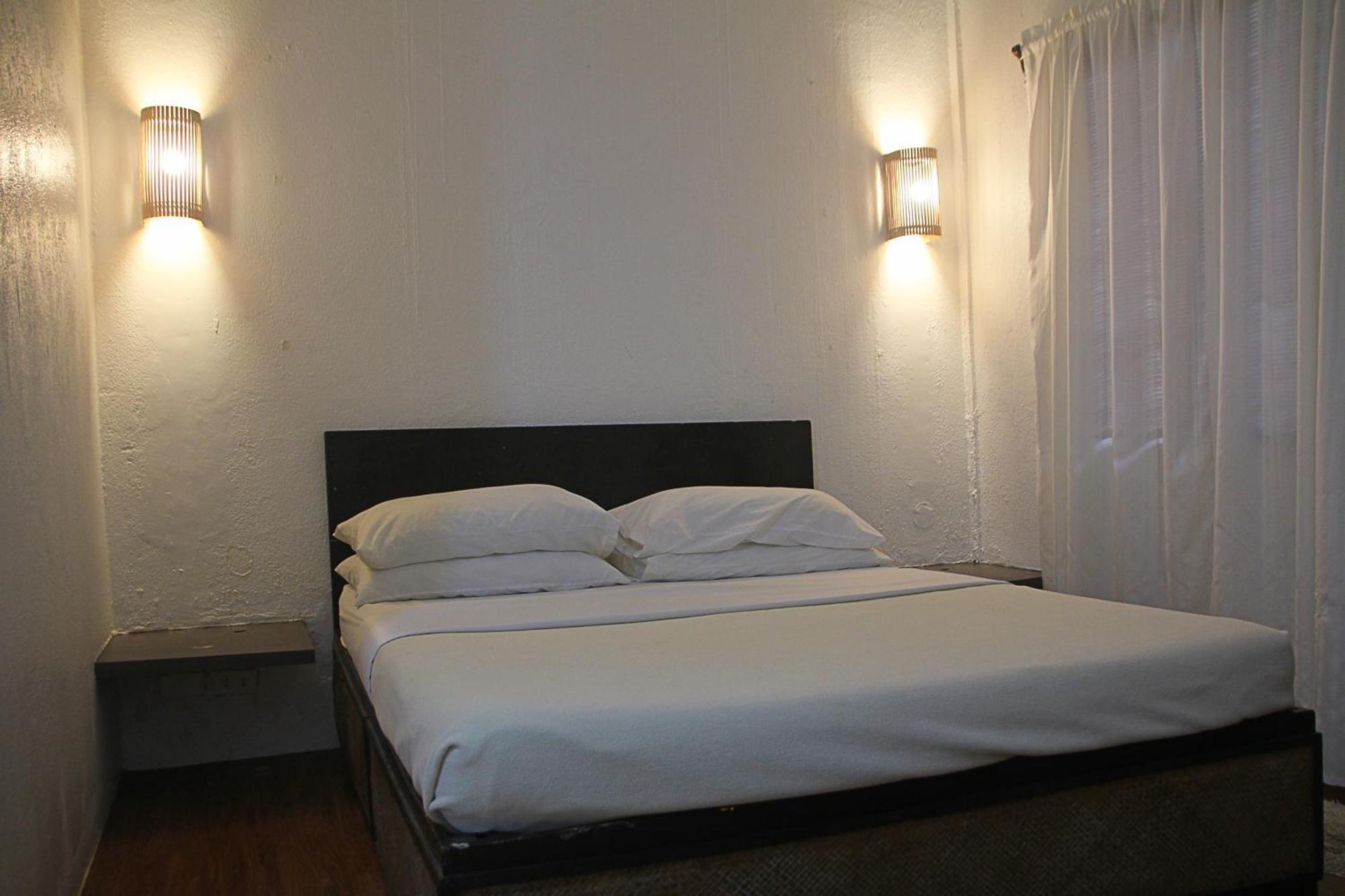 Lazy Dog Bed & Breakfast Balabag  Екстер'єр фото